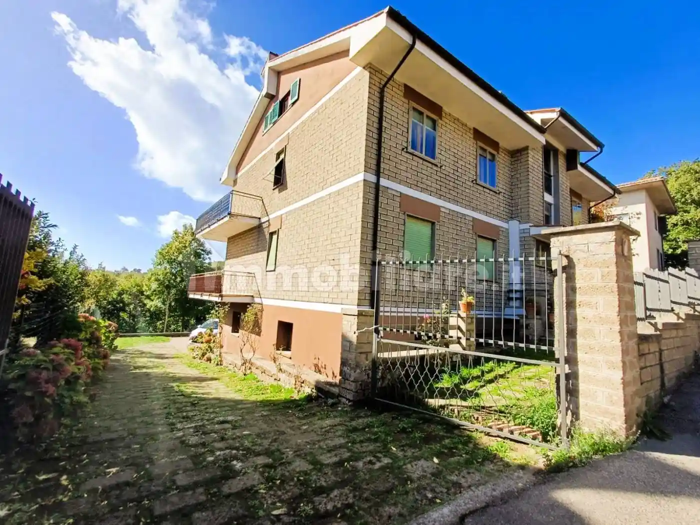 Appartamento in vendita a Caprarola