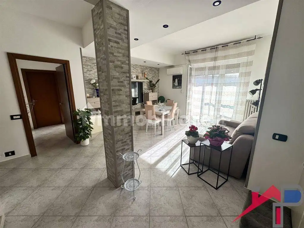 Quadrilocale ottimo stato, terzo piano, Centro, Cisano Bergamasco - foto 4