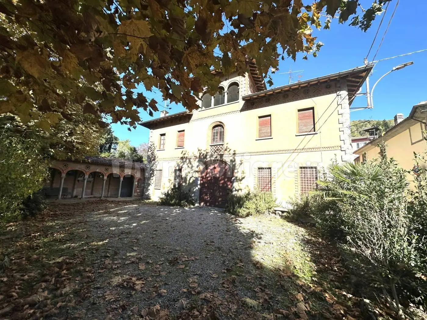 Casa indipendente in vendita a Albese con Cassano