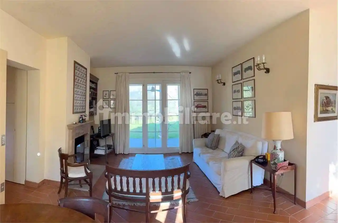 Villa in vendita a Bogogno