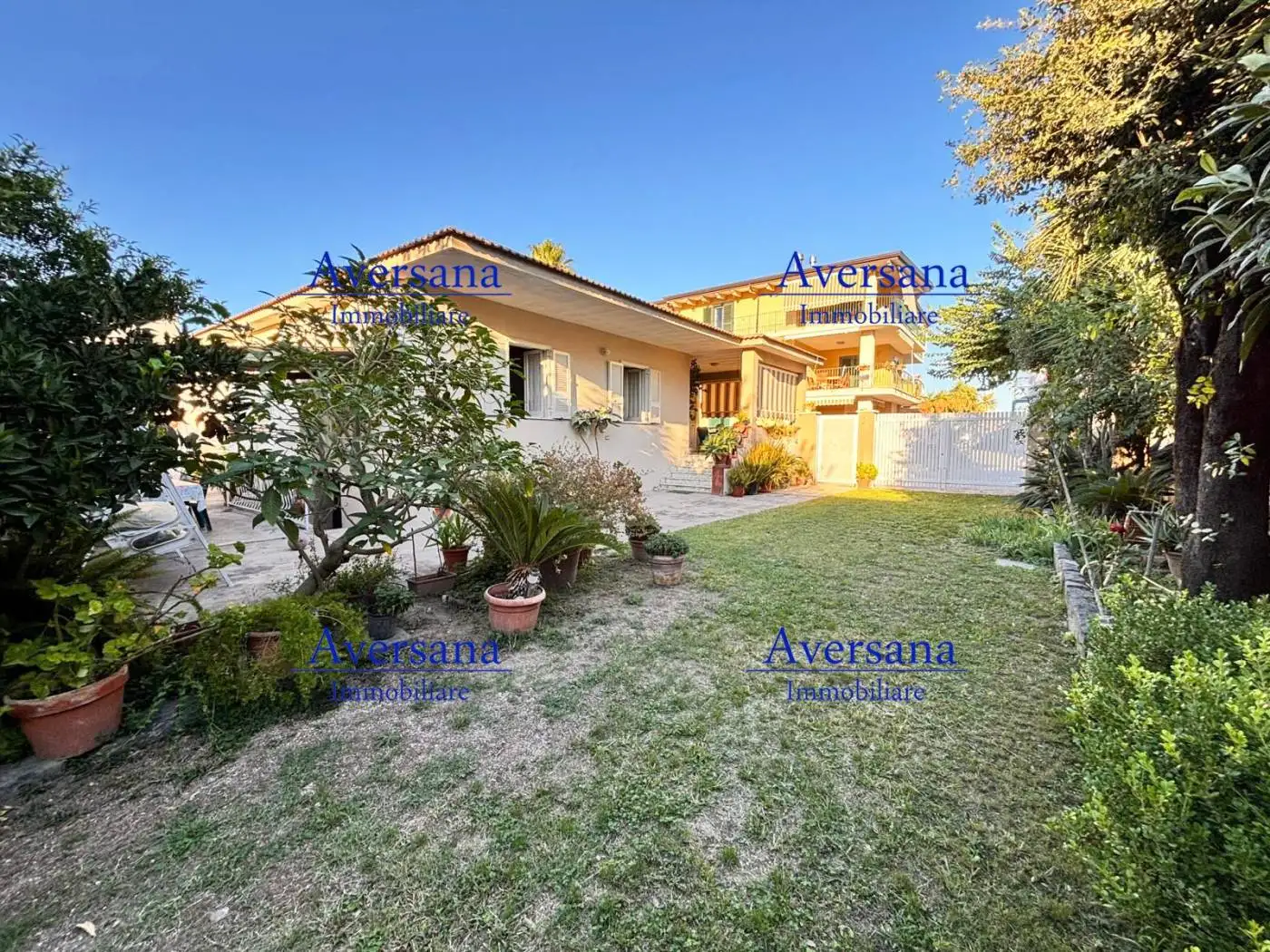 Villa in vendita a Parete