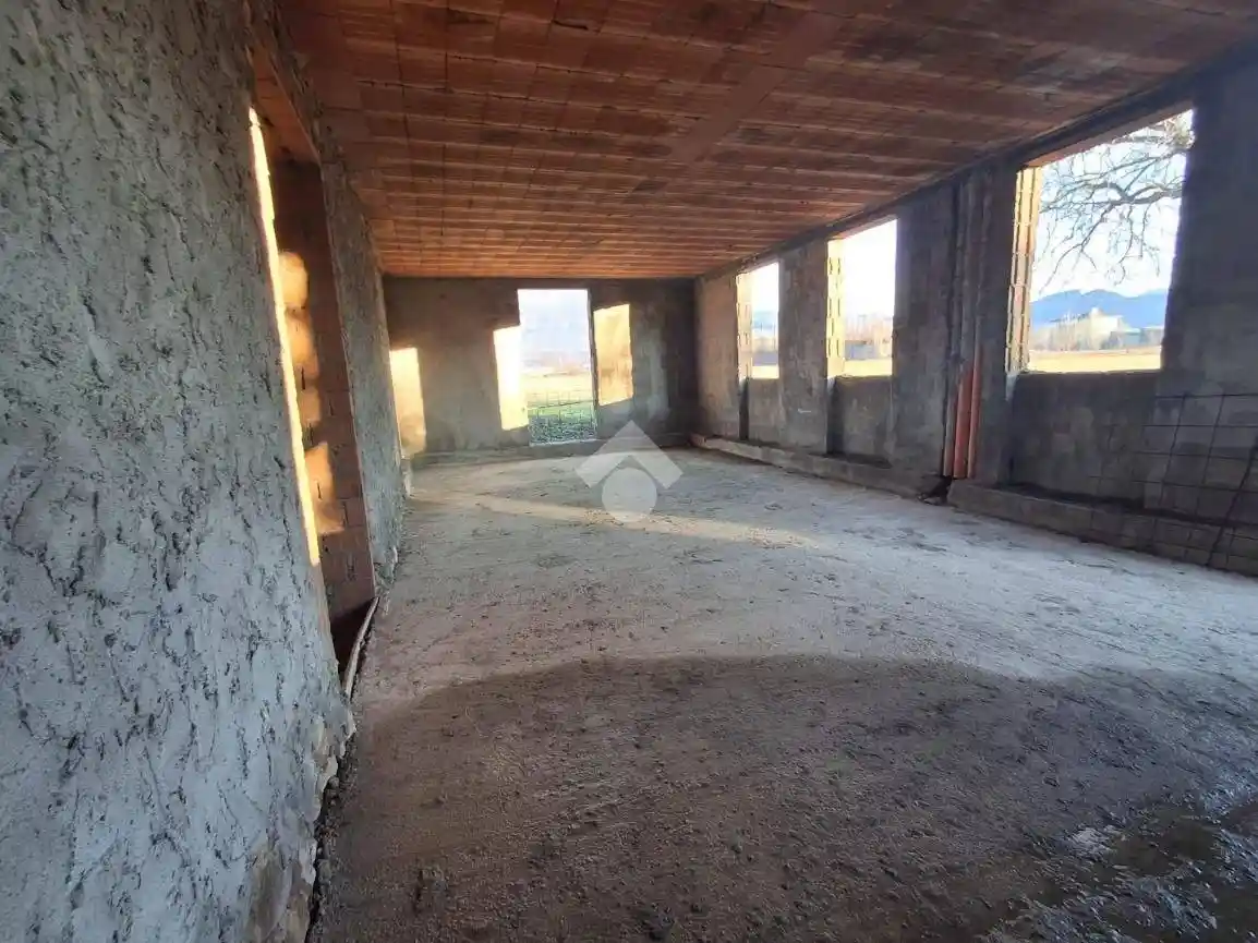 Rustico piazza Generale Gerolamo Busolli, Centro, Rivoli Veronese - foto 5