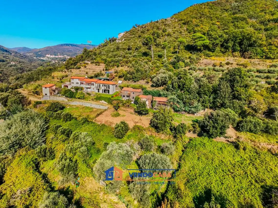 Rustico - Casale in vendita a Varazze