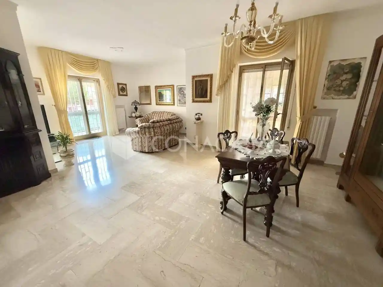 Appartamento in vendita a Valenzano