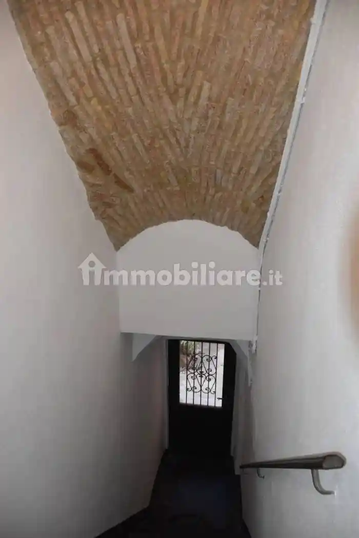 Appartamento in vendita a Imperia