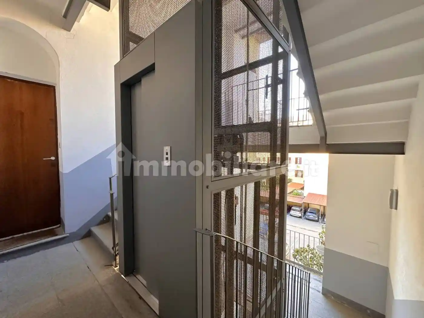 Bilocale via Gaetano Ronzoni 2, Corso Genova, Milano - foto 2