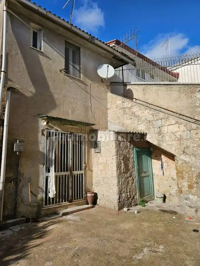 Terratetto unifamiliare via Caprio Maddaloni 4, San Clemente, Caserta - foto 2