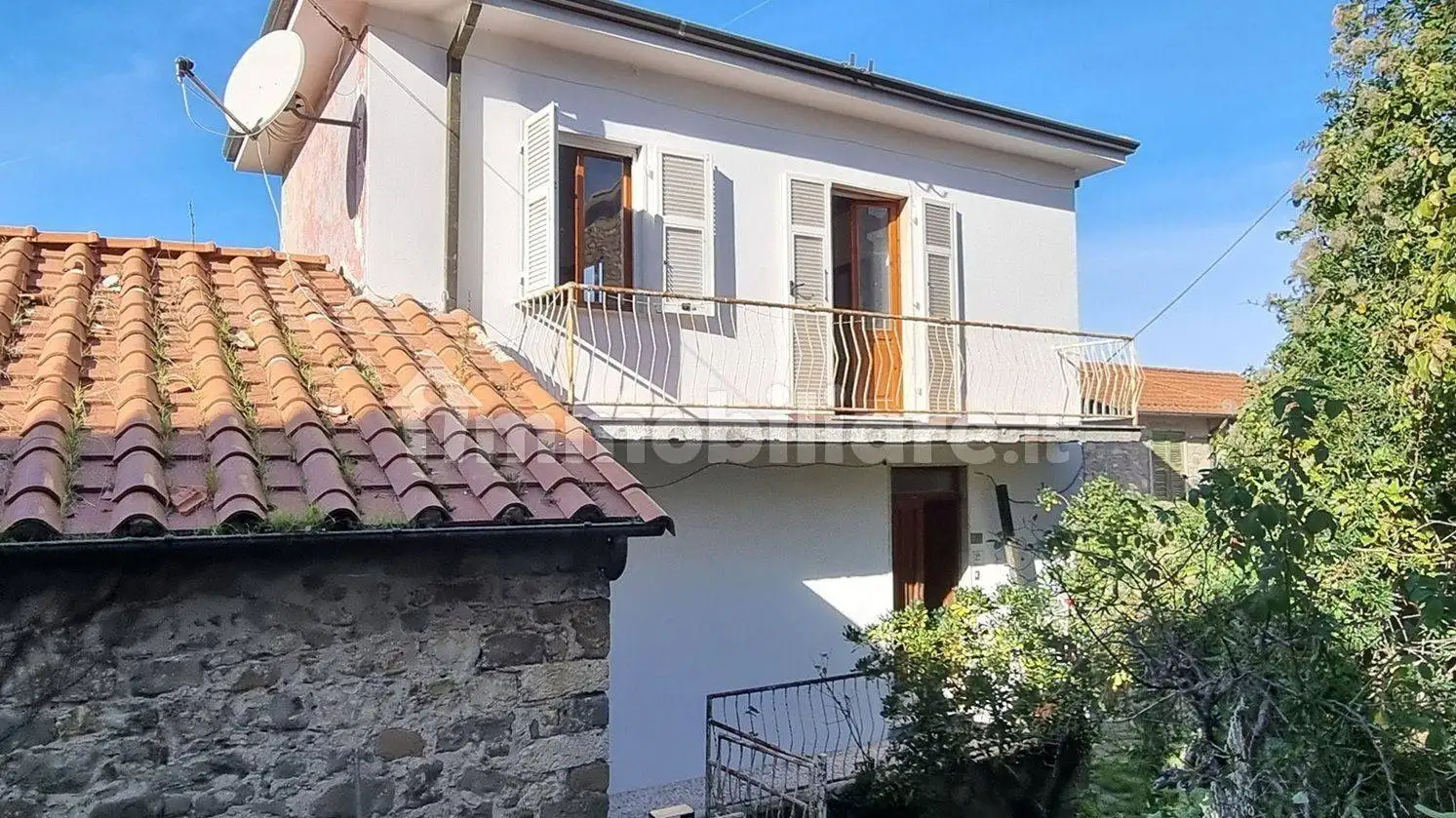Casa indipendente in vendita a Casola in Lunigiana