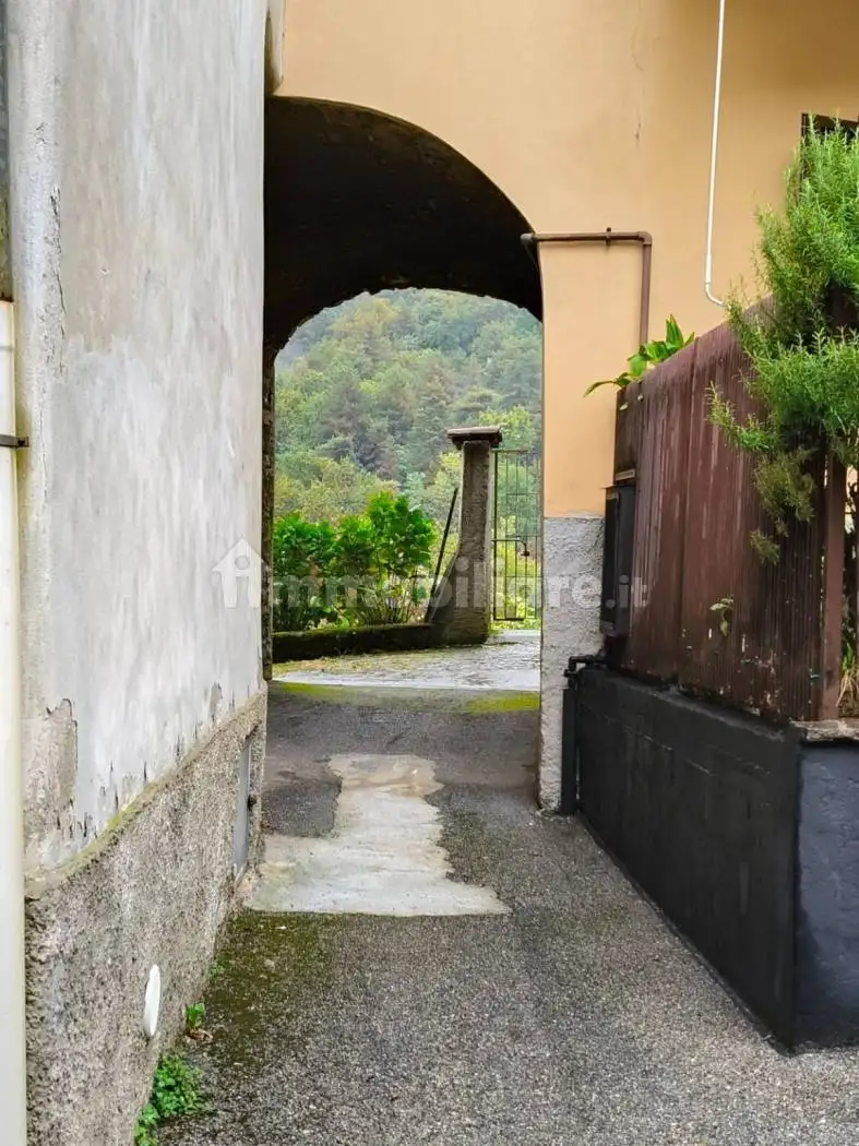 Terratetto unifamiliare via Montelomboni, Centro, Almenno San Bartolomeo - foto 4