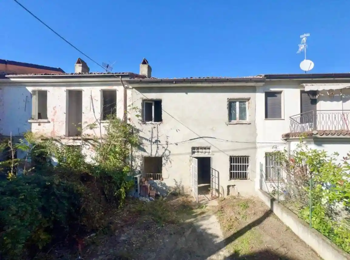 Casa indipendente in vendita a Broni