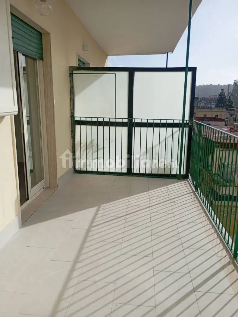 Appartamento in affitto a Napoli