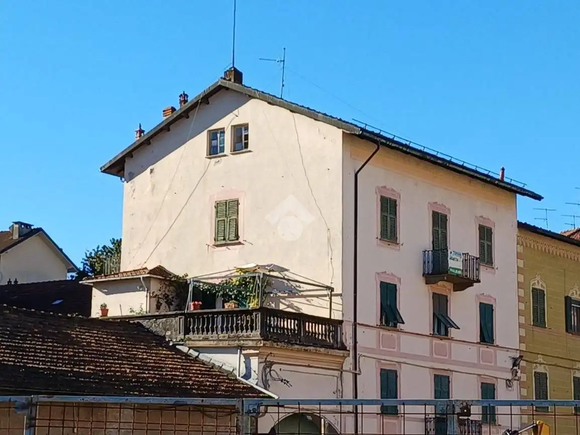 Appartamento in vendita a Busalla