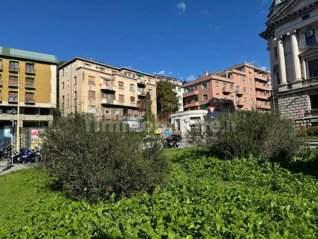 Appartamento in vendita a Trieste