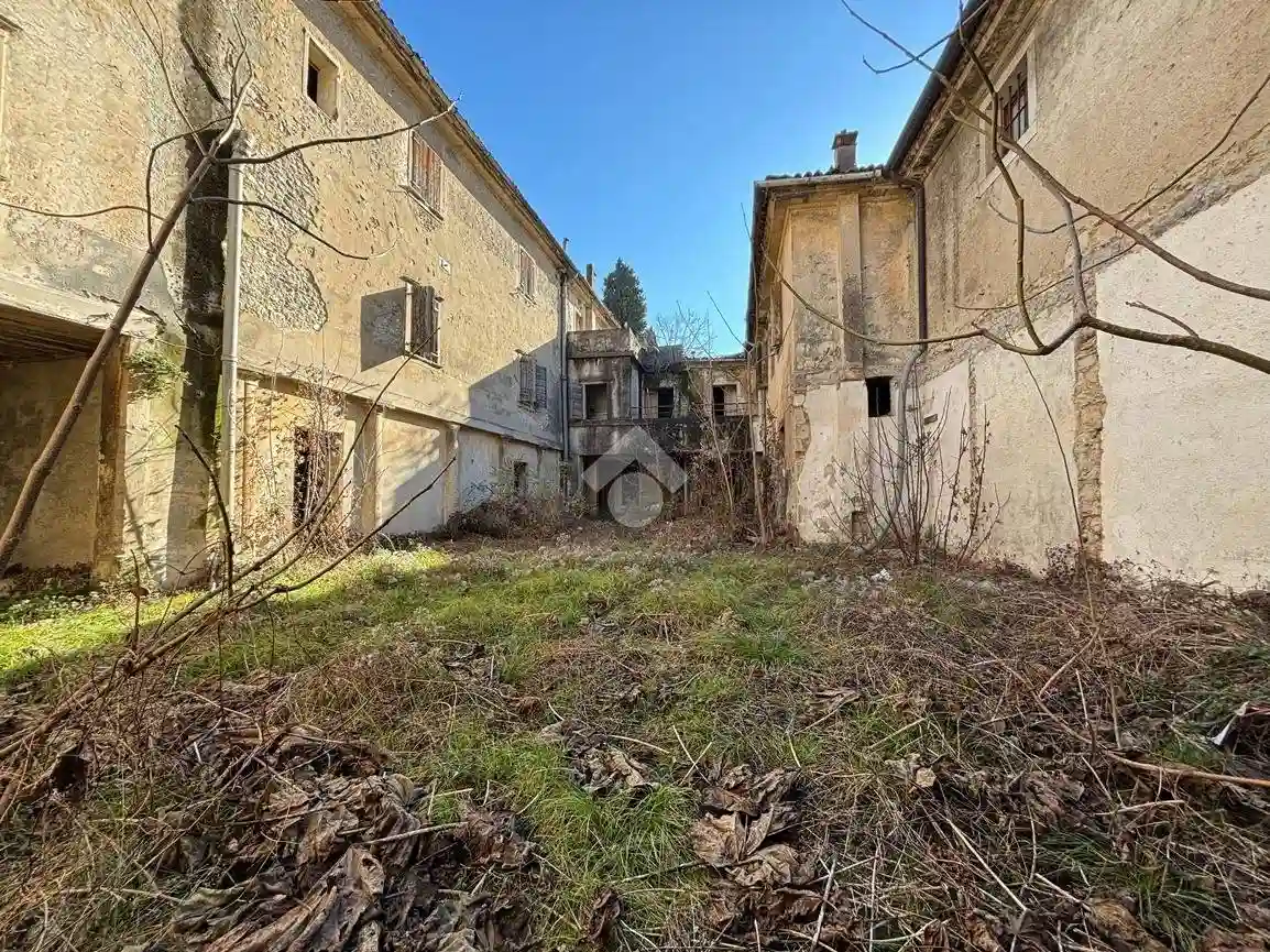 Palazzo - Edificio - foto 2