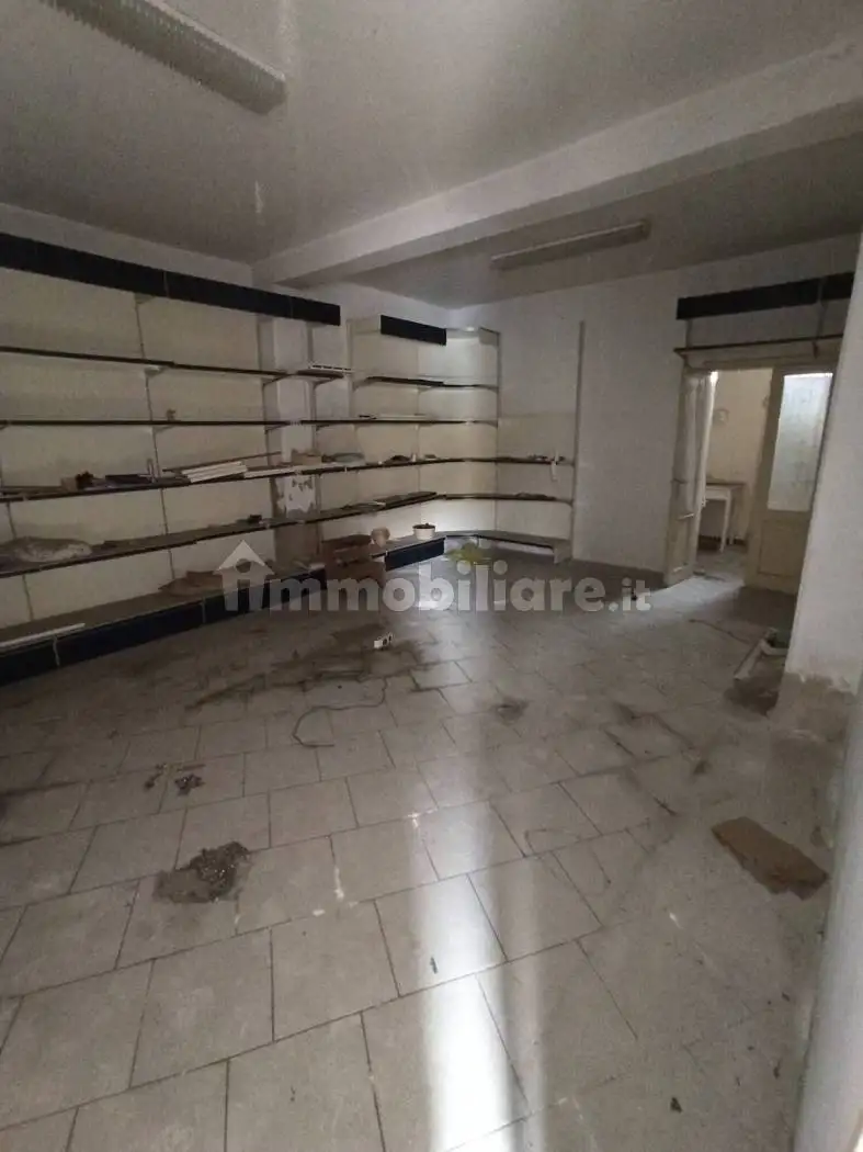 Appartamento piazza Umberto I 15, Centro, Arquà Polesine - foto 2