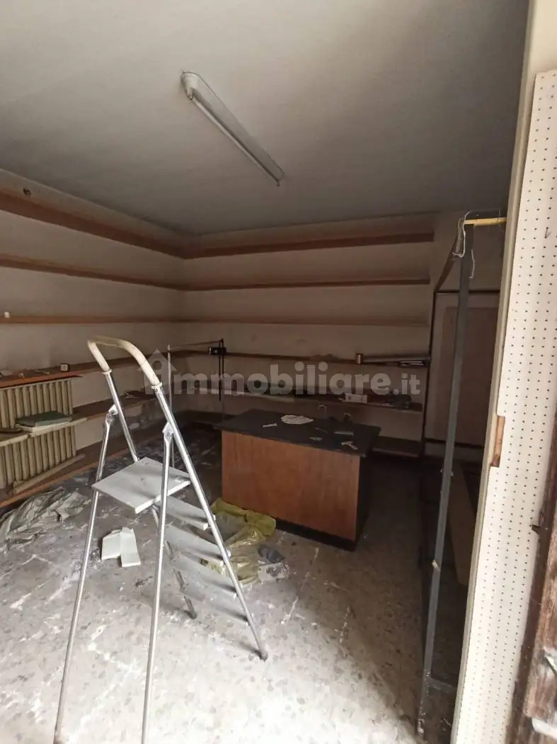 Appartamento piazza Umberto I 15, Centro, Arquà Polesine - foto 3