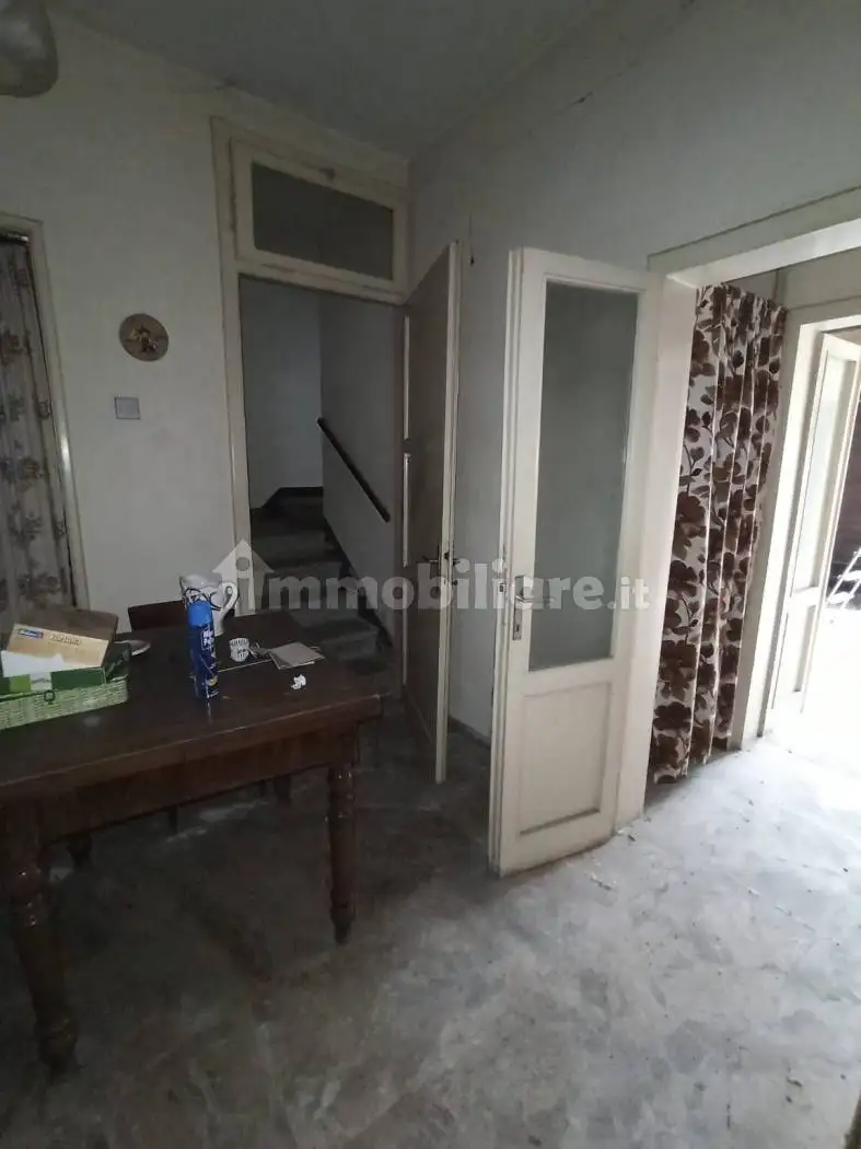 Appartamento piazza Umberto I 15, Centro, Arquà Polesine - foto 4