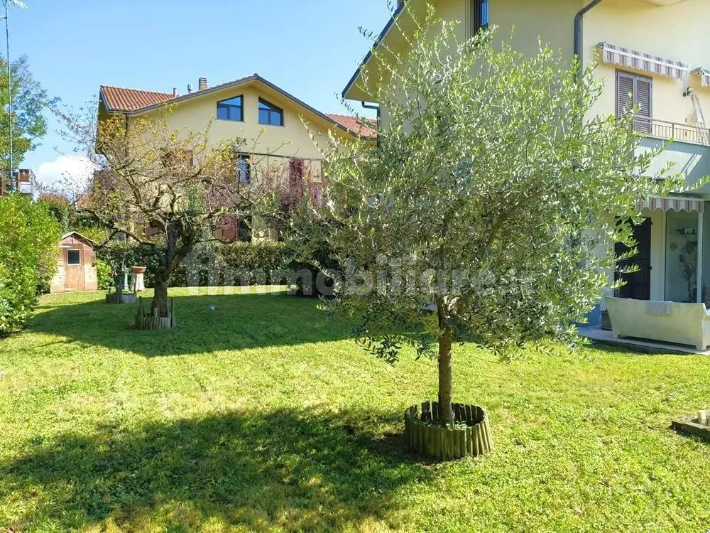 Villa bifamiliare via Guglielmo Marconi 8, Bulgarograsso - foto 2