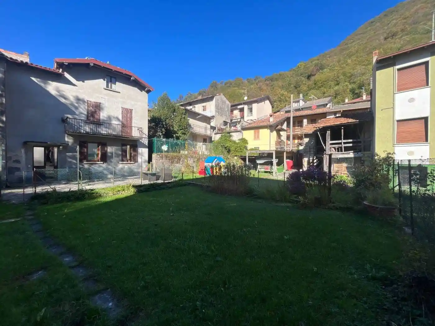 Rustico - Casale in vendita a Calolziocorte