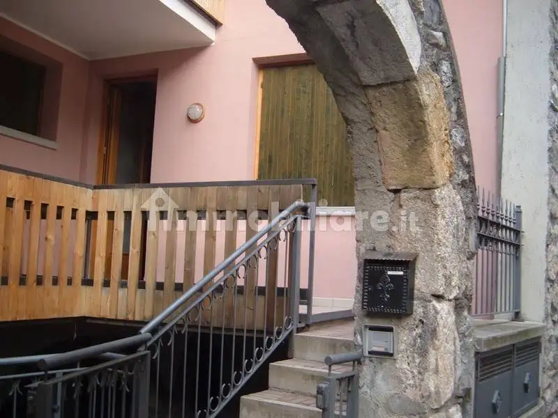 Appartamento in affitto a Borno