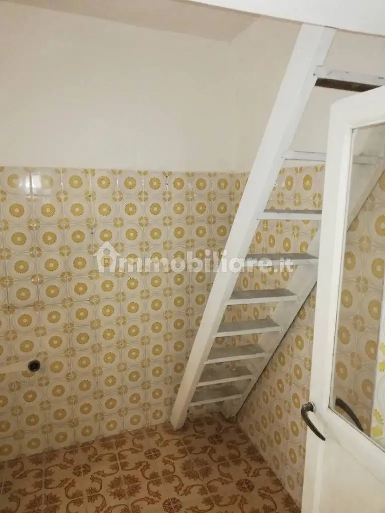 Terratetto unifamiliare Rione Riccio, Centro, Caiazzo - foto 3