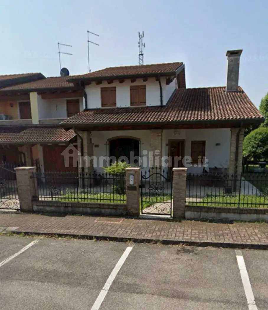 Villa in vendita a Trebaseleghe