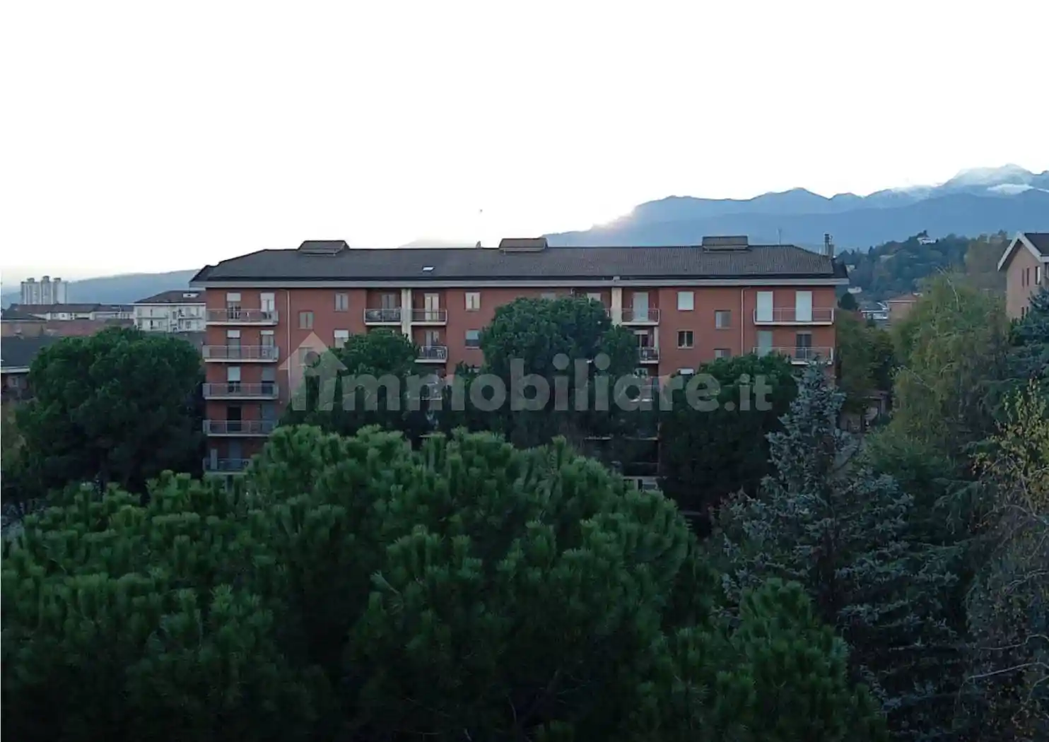 Trilocale piazza A.V.I.S. 14, Collina, Pinerolo - foto 2