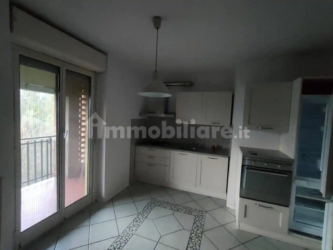 Trilocale piazza A.V.I.S. 14, Collina, Pinerolo - foto 3