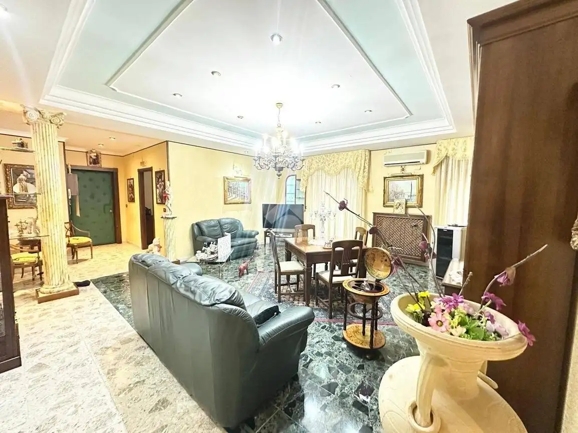 Appartamento in vendita a Casoria