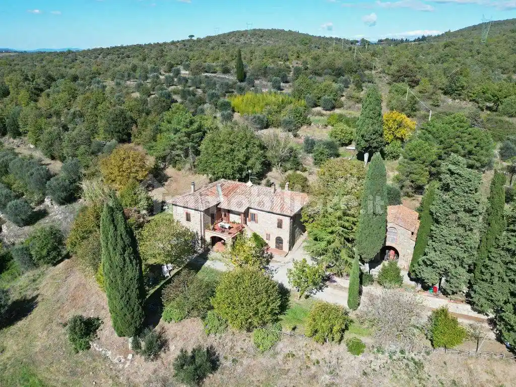 Rustico - Casale in vendita a Bucine