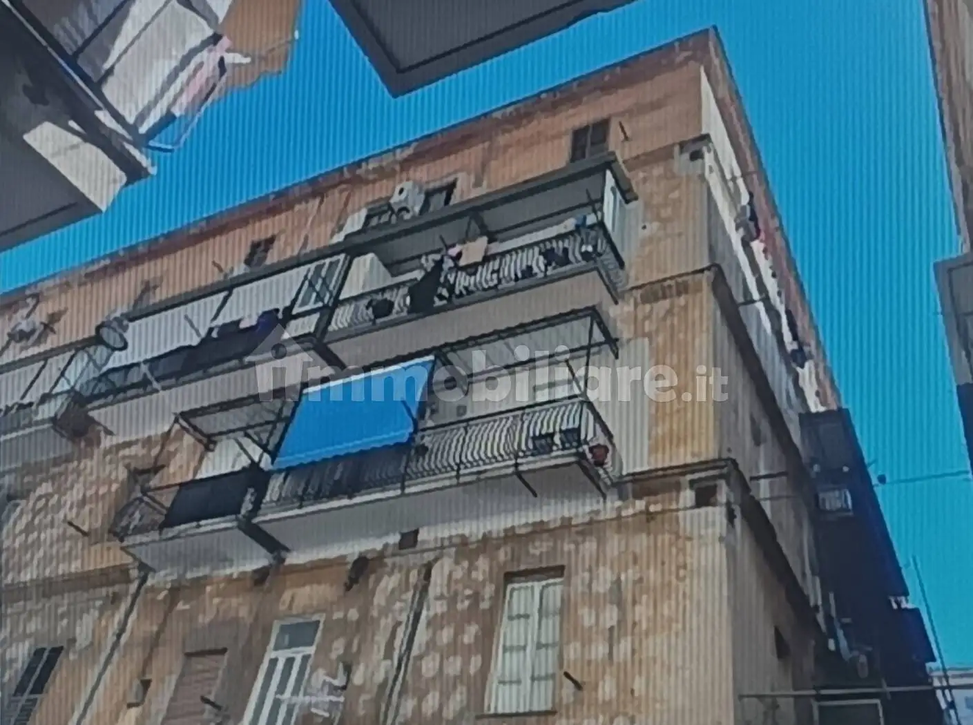 Appartamento in vendita a Napoli