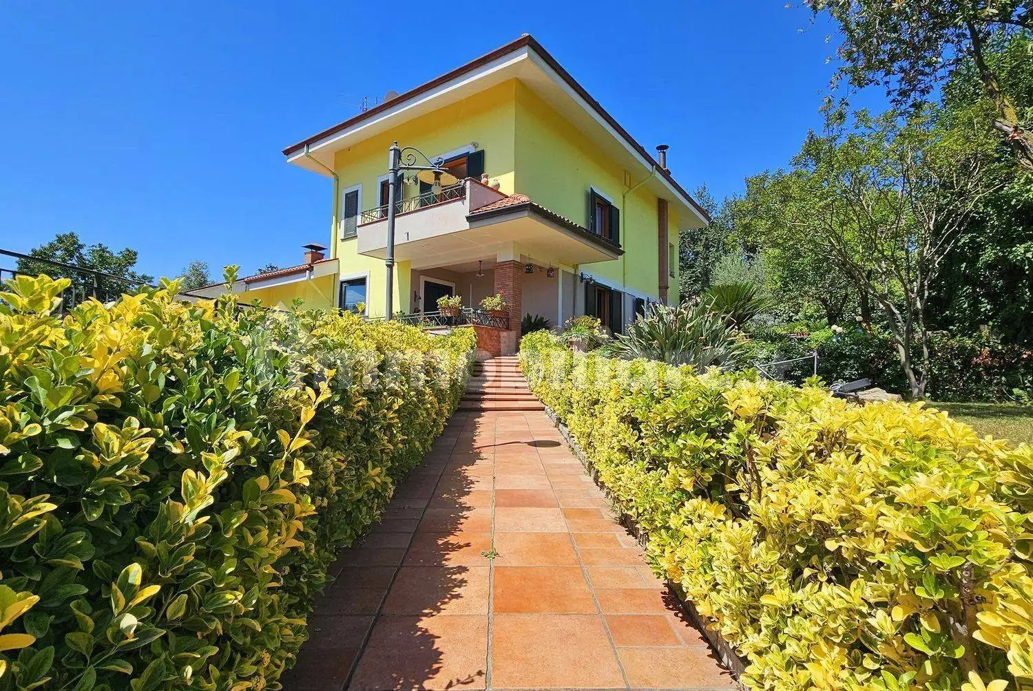 Villa in vendita a Giffoni Sei Casali