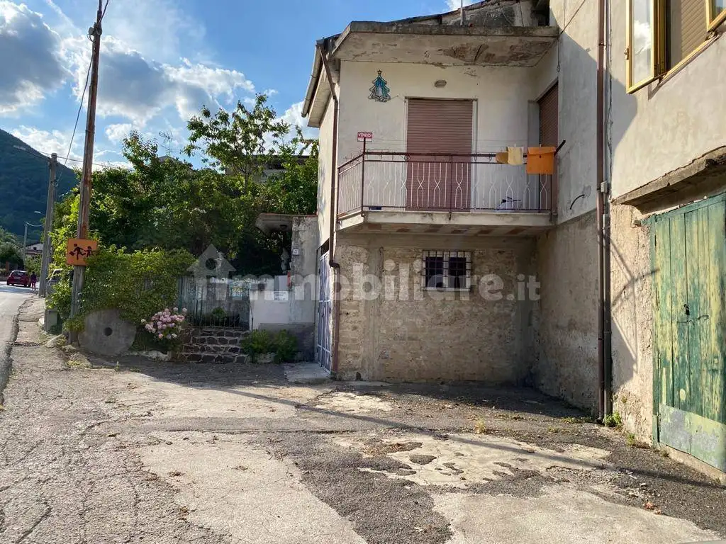 Appartamento in vendita a Giffoni Valle Piana