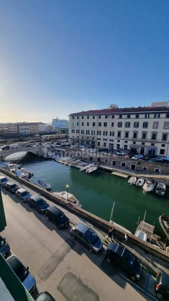 Appartamento in vendita a Livorno