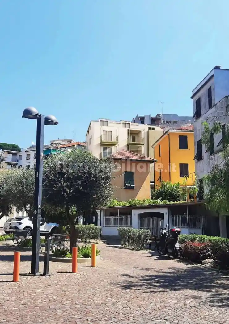 Appartamento in vendita a Celle Ligure