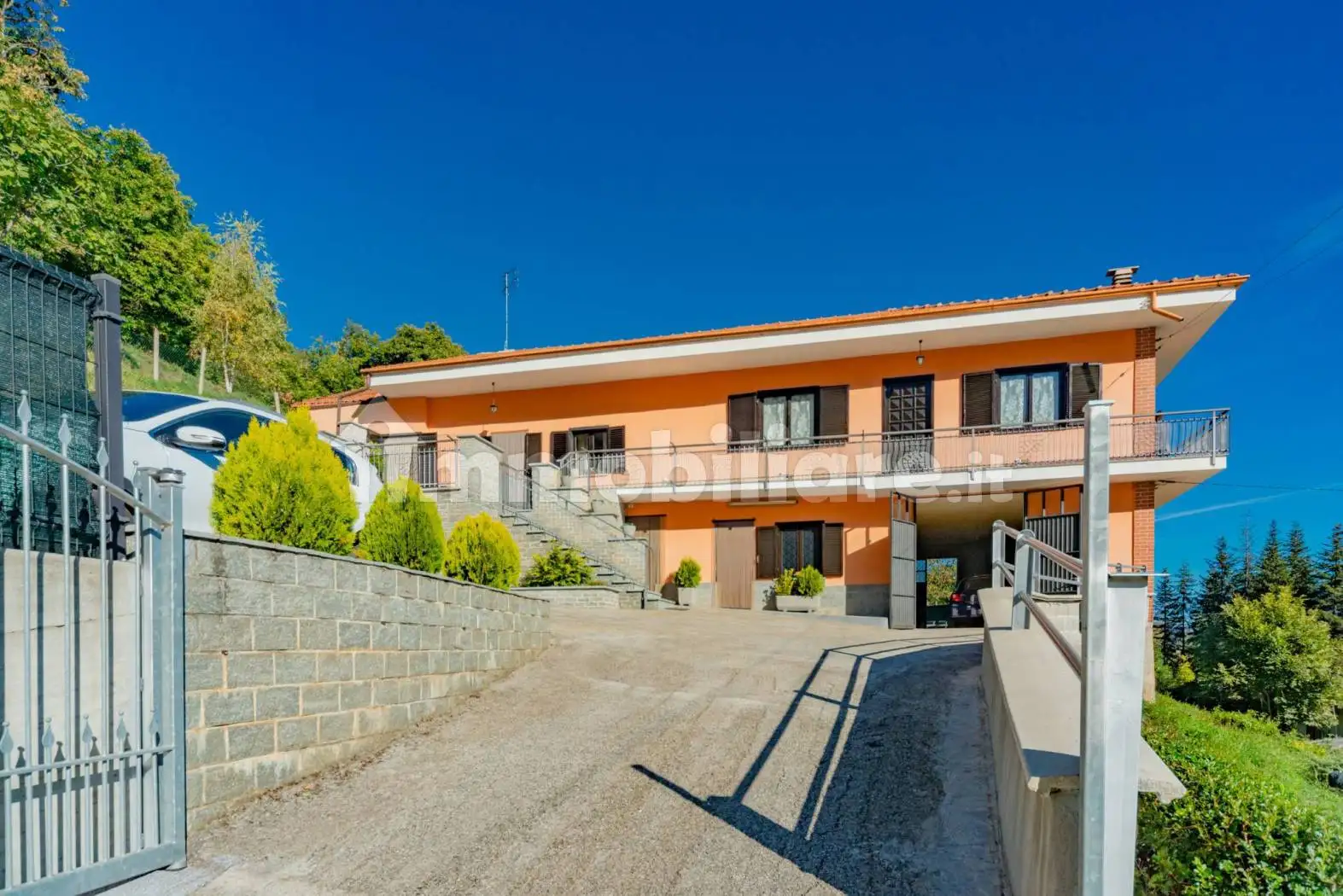 Villa unifamiliare via Monte Pelvo 2, Centro, Caraglio - foto 2