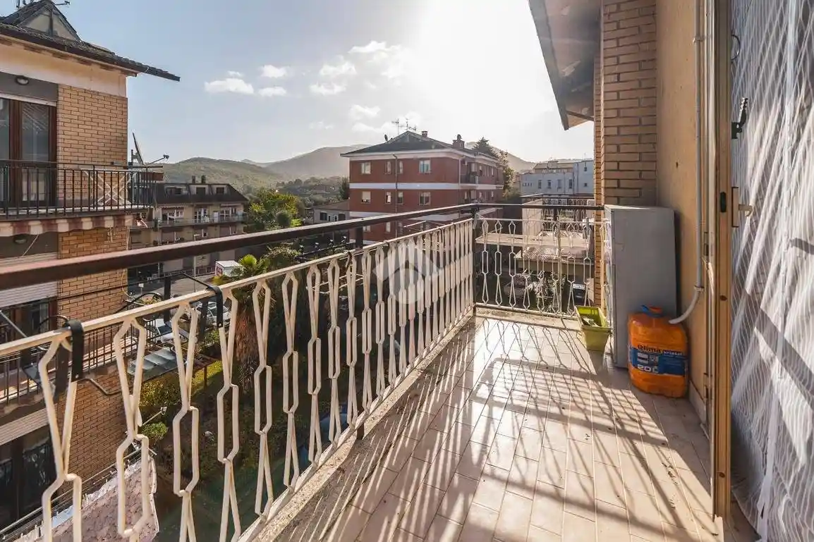 Trilocale ottimo stato, terzo piano, Bagnaia - La Quercia, Viterbo - foto 4