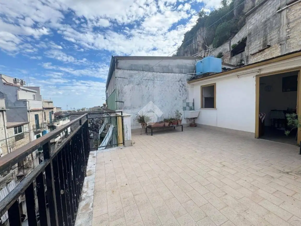Appartamento in vendita a Palermo