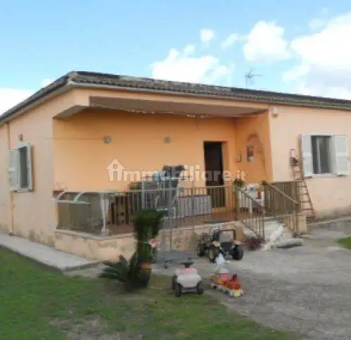 Villa in asta a Anzio