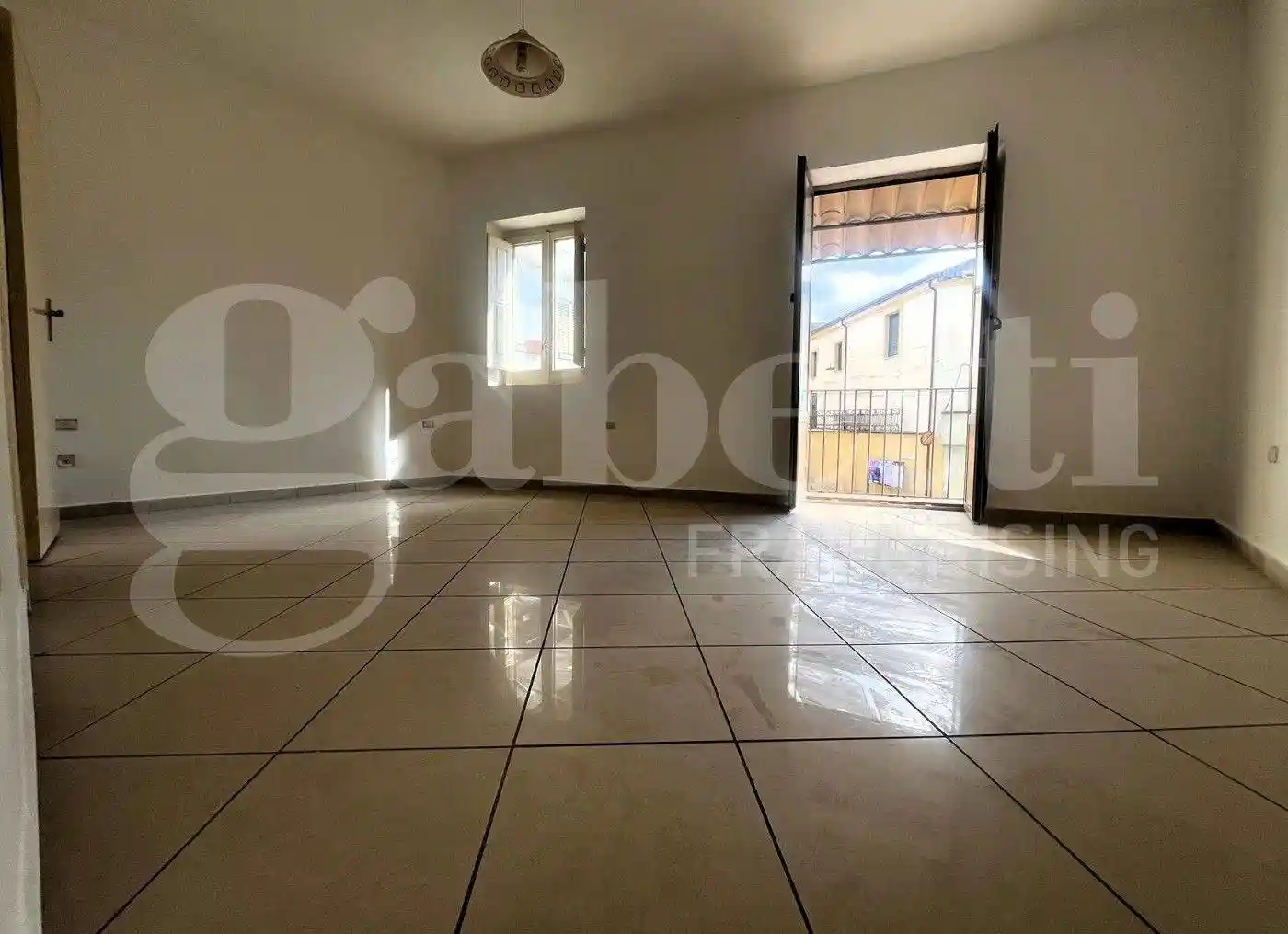 Terratetto unifamiliare via Giuseppe Garibaldi, Calvi Risorta - foto 5