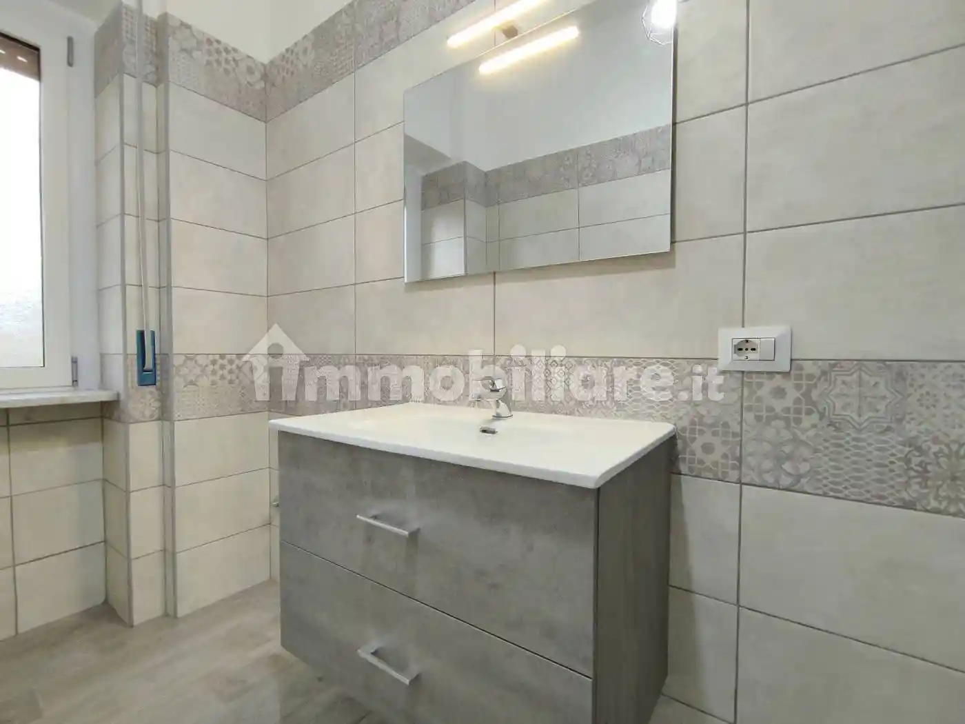 Quadrilocale viale Abramo Lincoln, Lincoln, Caserta - foto 4