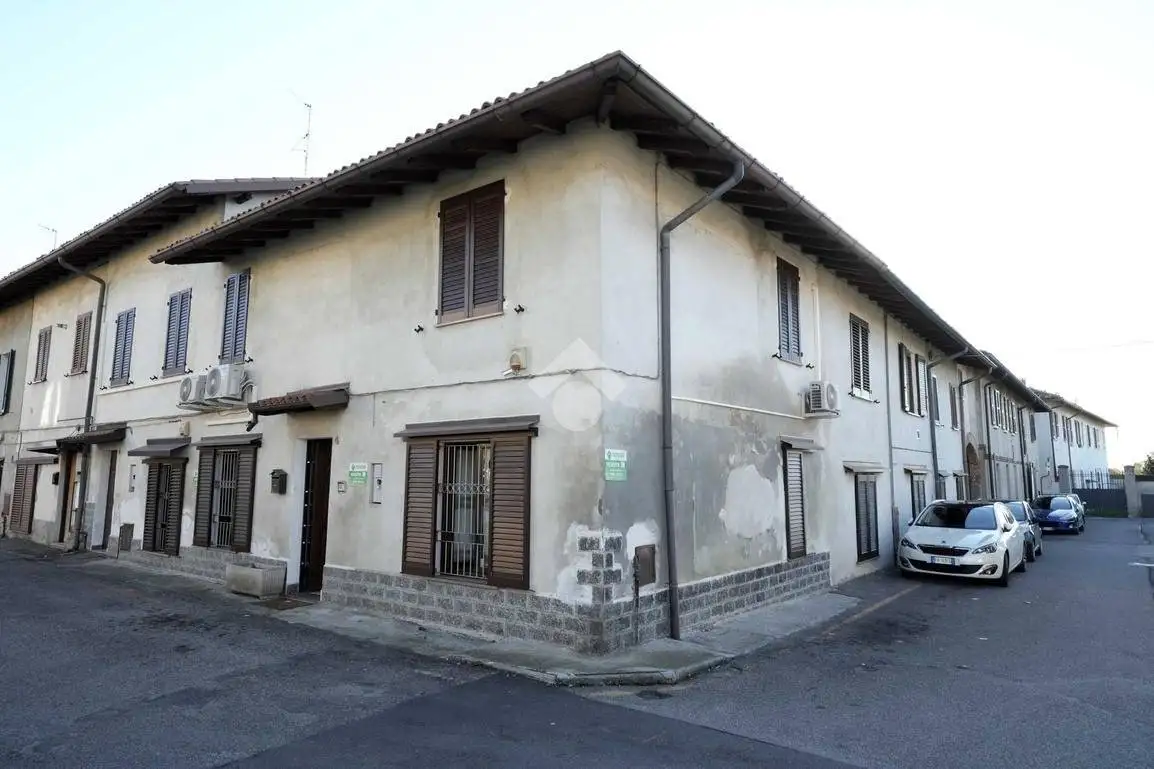 Quadrilocale via Nazario Sauro 6, Albiate - foto 2