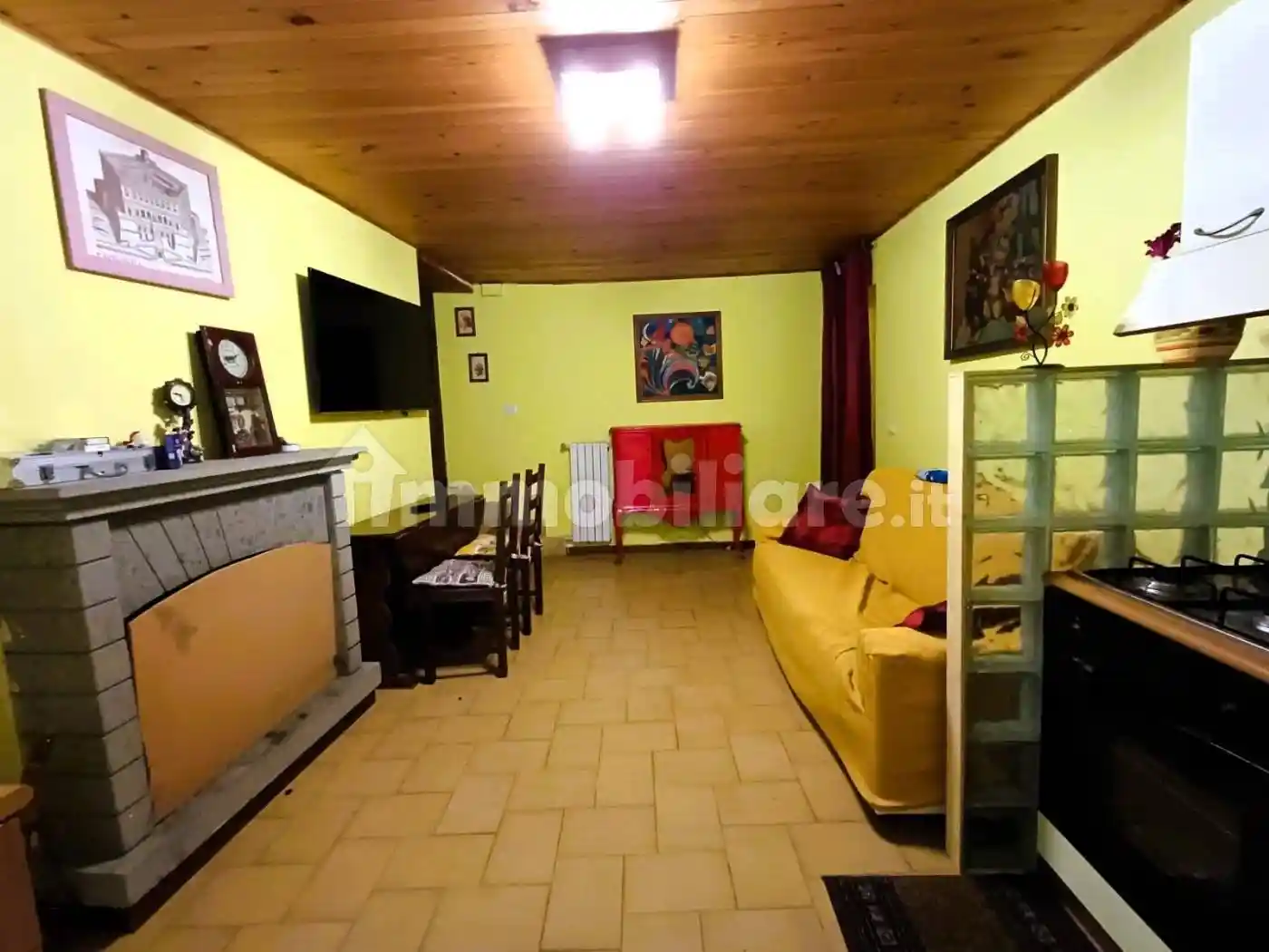 Appartamento in vendita a Caprarola