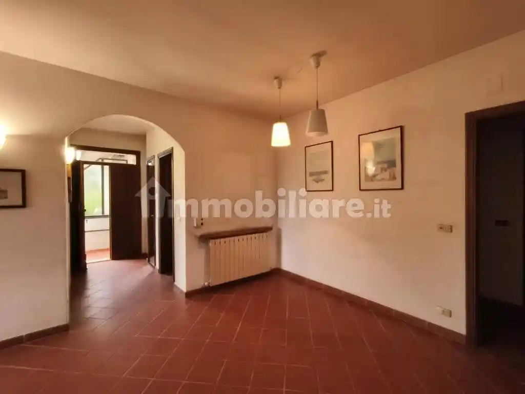 Quadrilocale buono stato, primo piano, Contrada Mulino, Castiglione del Lago - foto 4