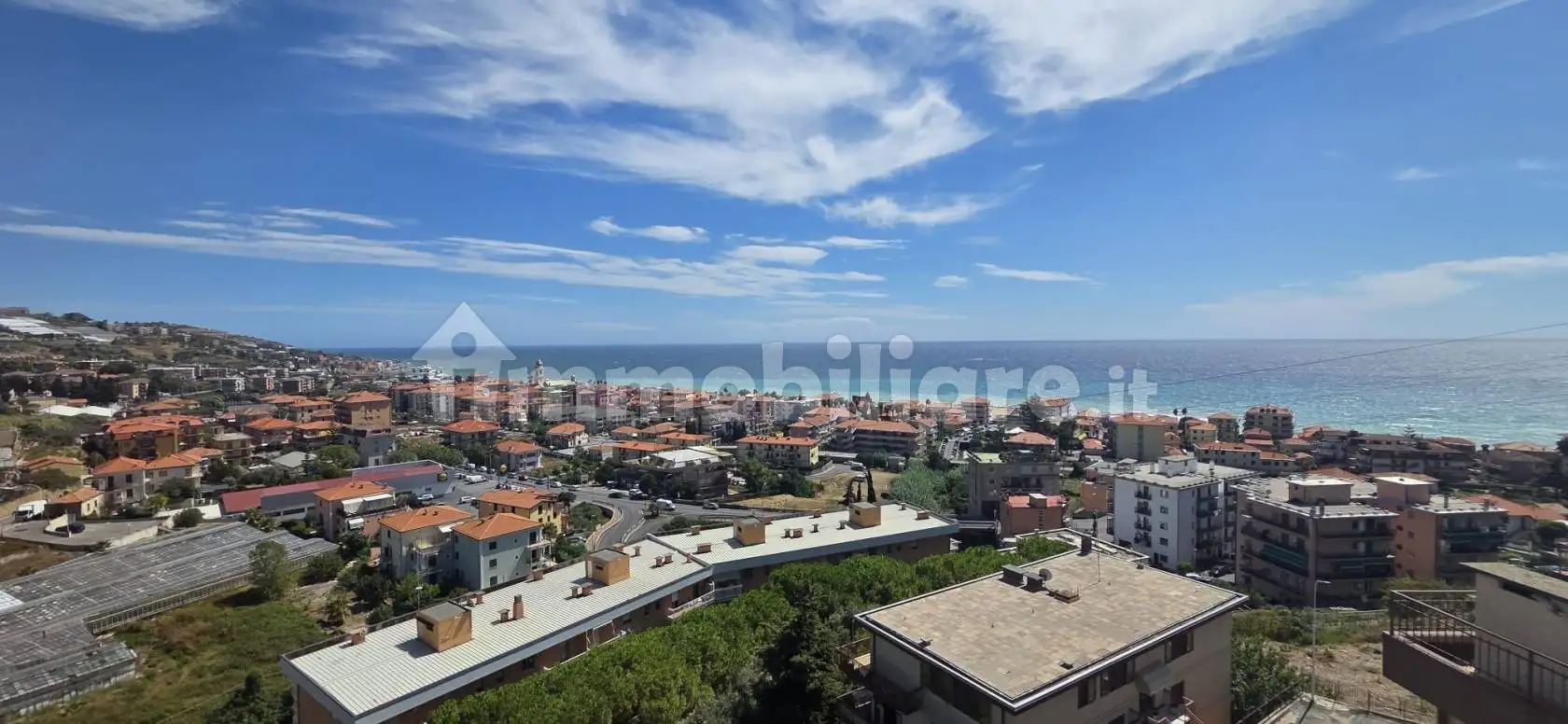 Appartamento in vendita a Riva Ligure