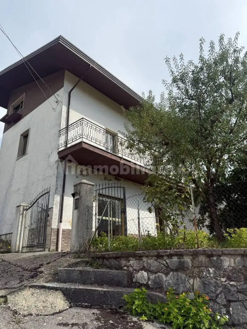 Villa in vendita a Montemiletto