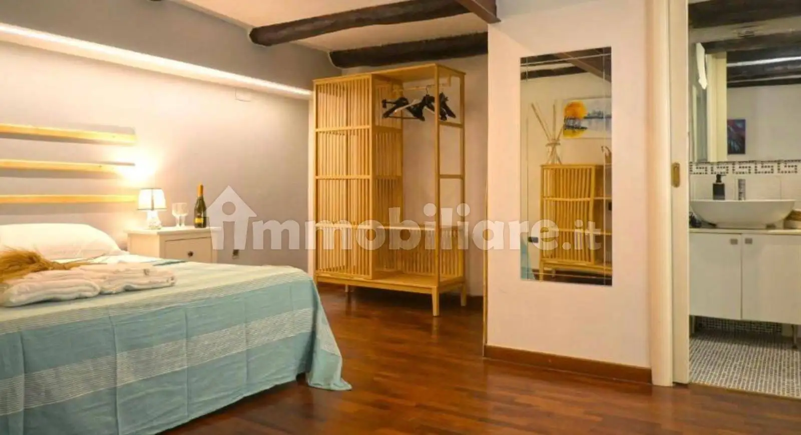 Appartamento in affitto a Napoli