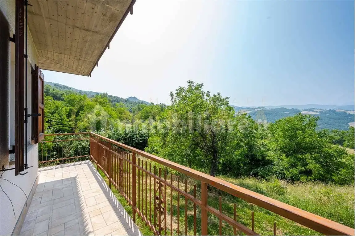 Villa in vendita a Montese