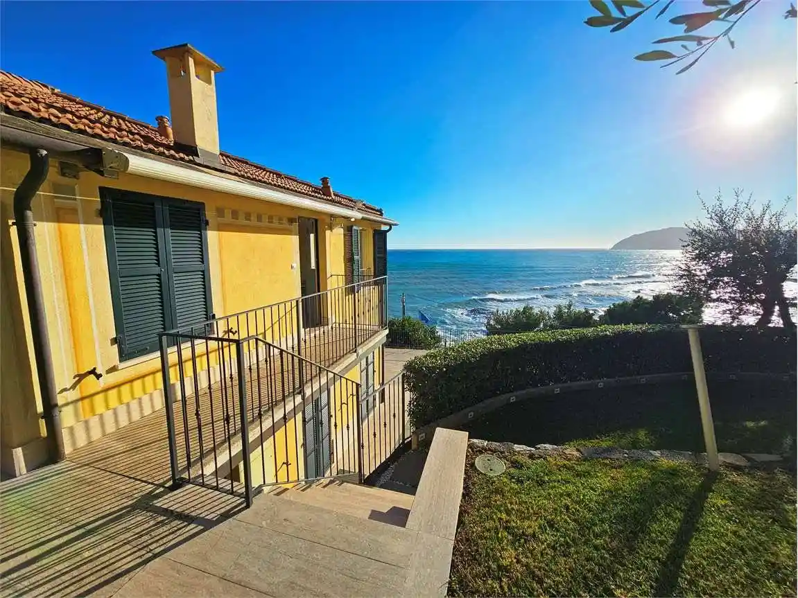 Appartamento in villa Strada Privata Casette 5, Cervo - foto 3