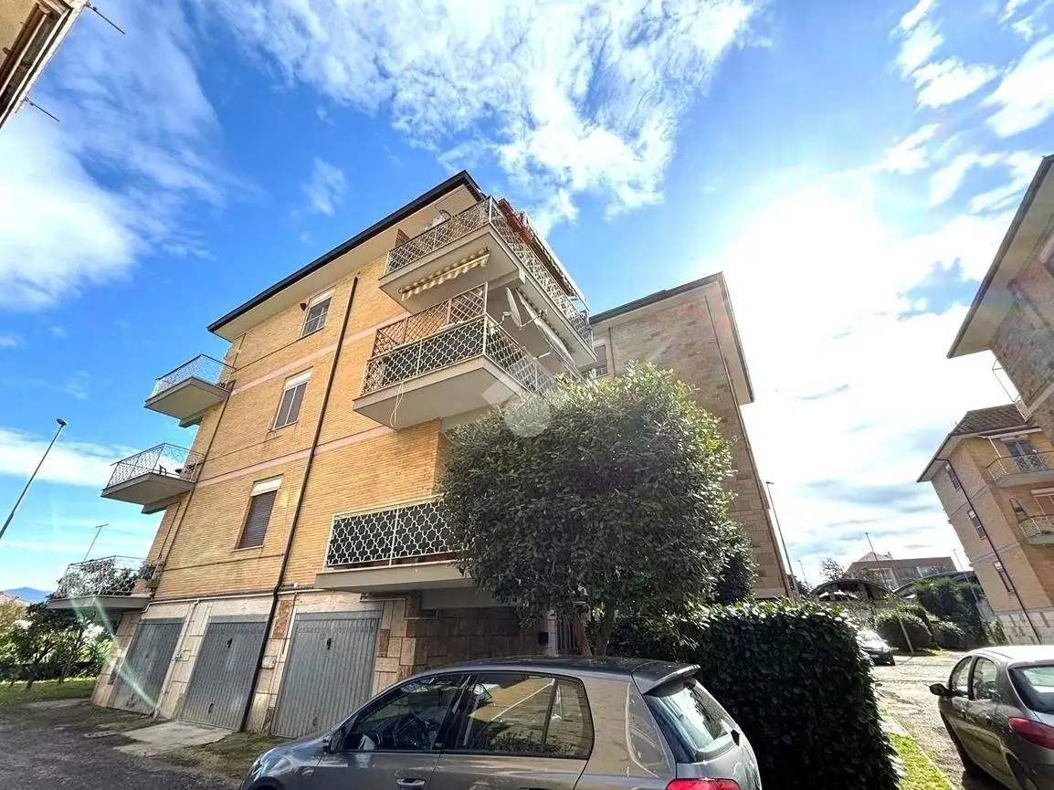 Appartamento in vendita a Latina